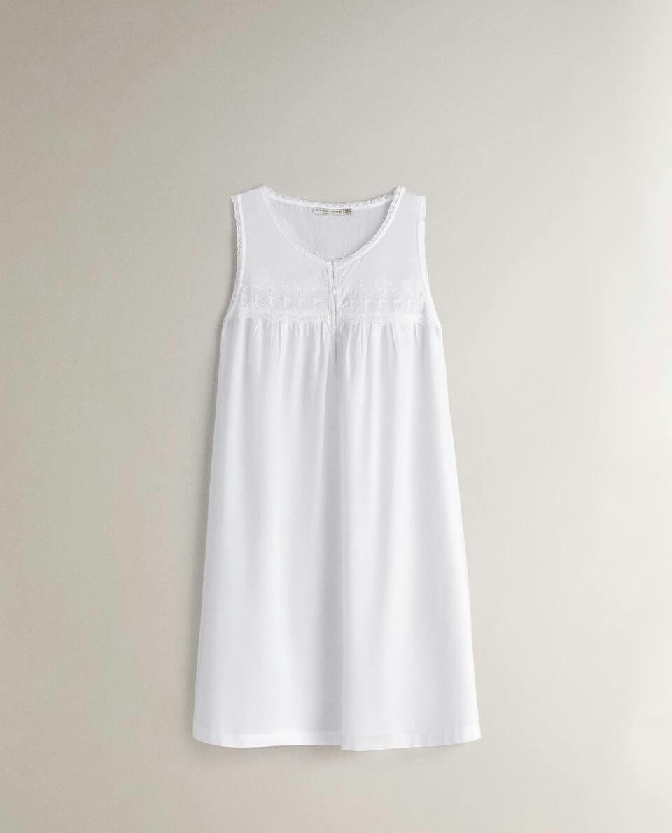 CAMISÓN DE ALGODÓN BORDADO