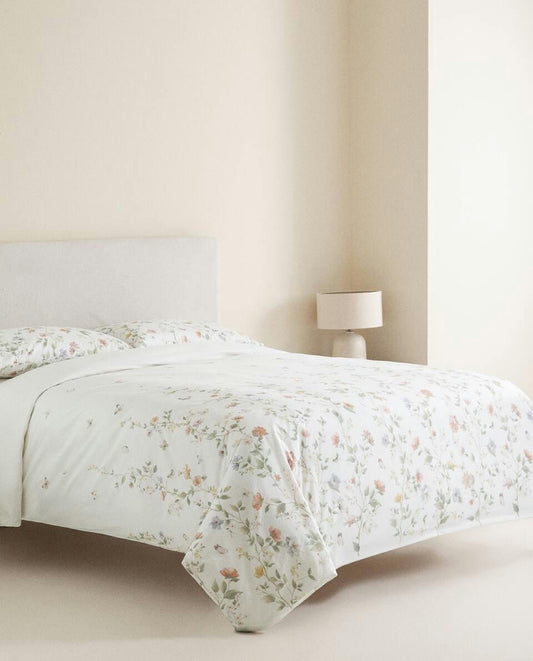 FUNDA NÓRDICA ESTAMPADA DE FLORES Y MARIPOSAS 